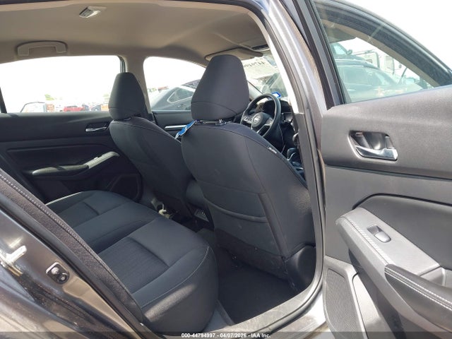Nissan Altima Sv Fwd