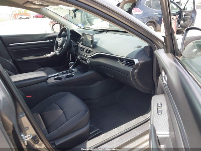 Nissan Altima Sv Fwd