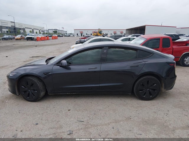Tesla Model 3 Long Range All-wheel Drive