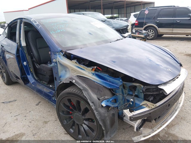 Tesla Model Y Performance Dual Motor All-wheel Drive