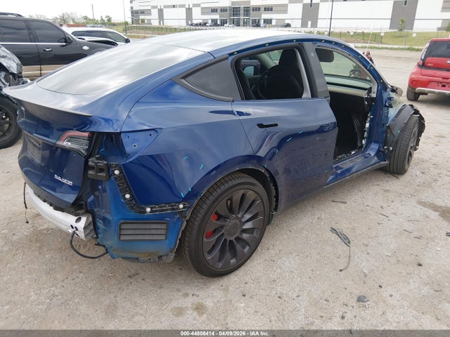 Tesla Model Y Performance Dual Motor All-wheel Drive