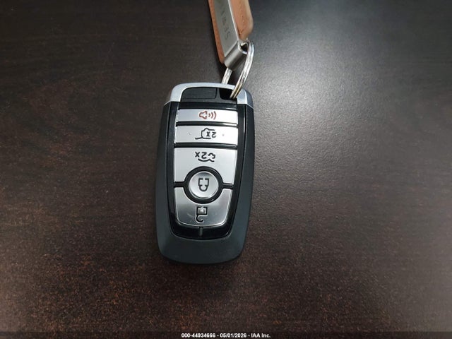 Ford Mustang Select