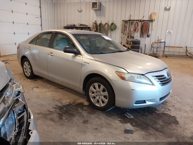 Salvage Toyota Camry Image