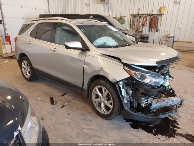 Salvage Chevrolet Equinox Image