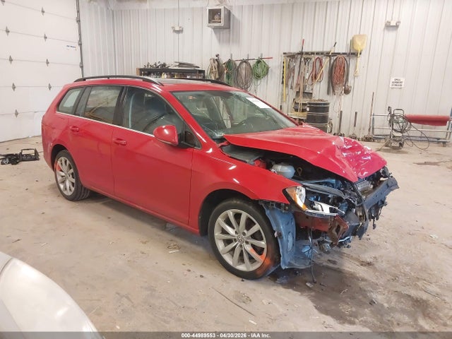 Salvage Volkswagen Golf Image
