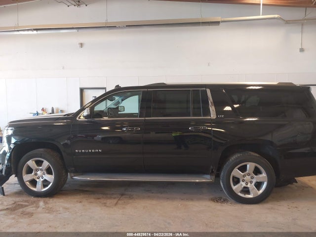 Chevrolet Suburban 1500 Ltz