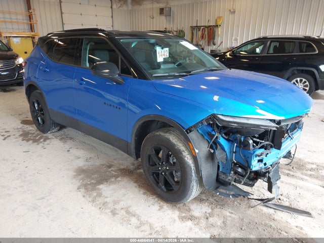 Salvage Chevrolet Blazer Image
