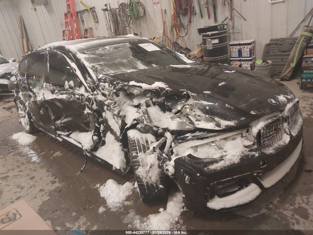 Salvage BMW Alpina B7 Image