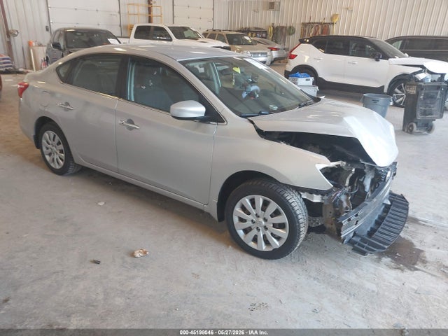 Salvage Nissan Sentra Image