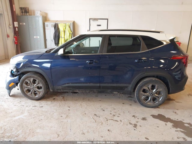 Kia Seltos S