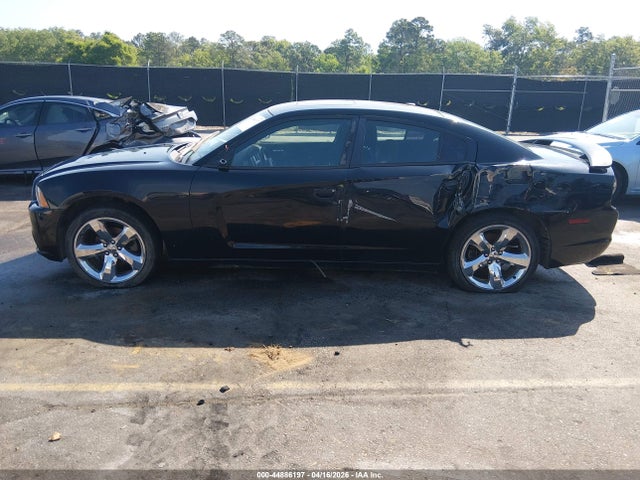 Dodge Charger Sxt
