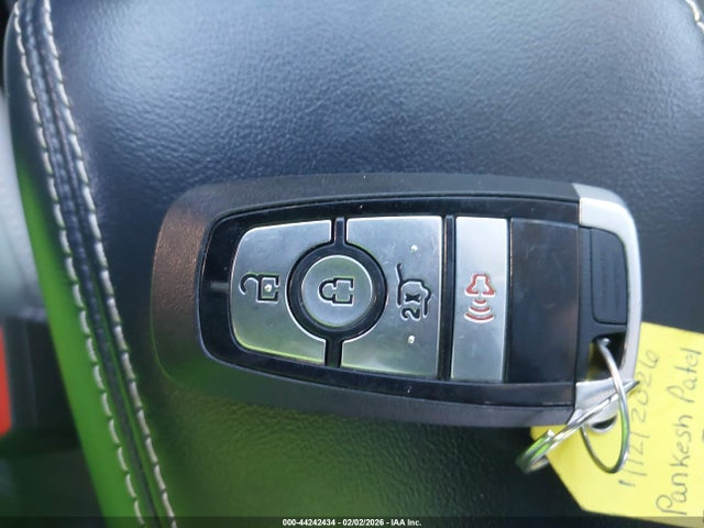 Ford Mustang Premium