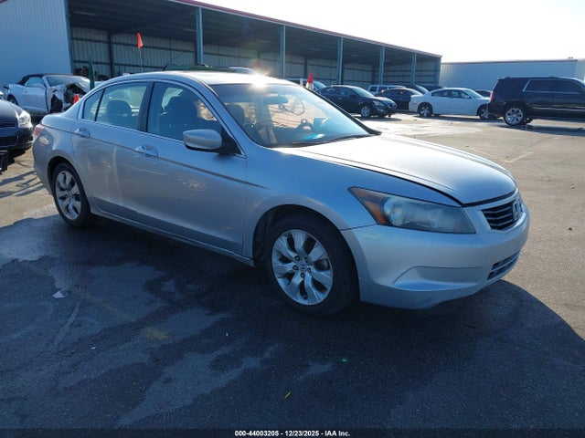 Salvage Honda Accord Image