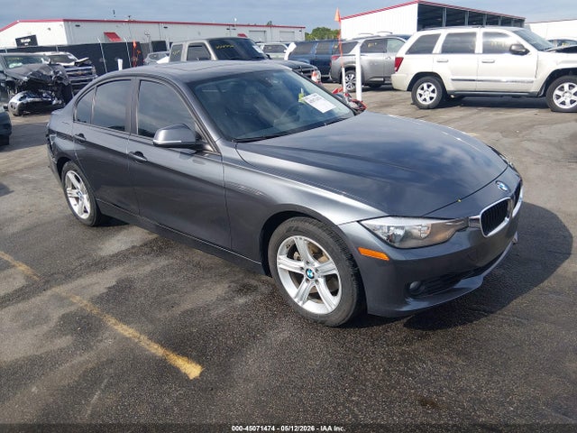 Salvage BMW 3 Series Image