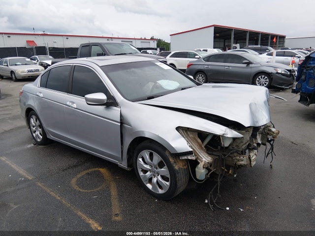 Salvage Honda Accord Image