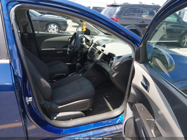 Chevrolet Sonic Lt Auto