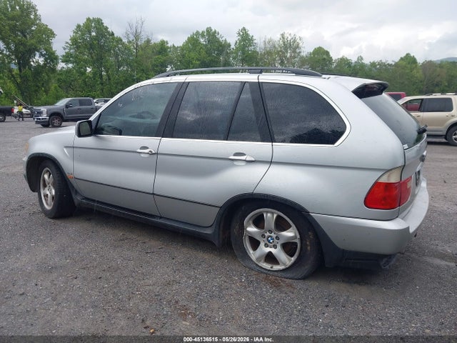 BMW X Series 4.4
