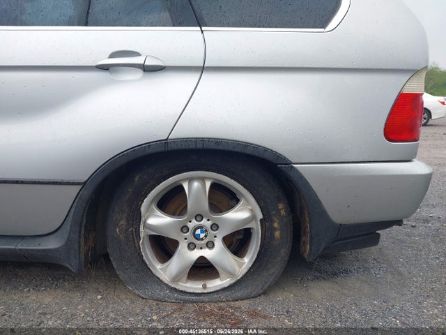 BMW X Series 4.4