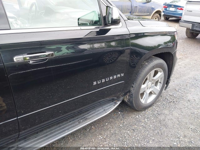 Chevrolet Suburban Premier