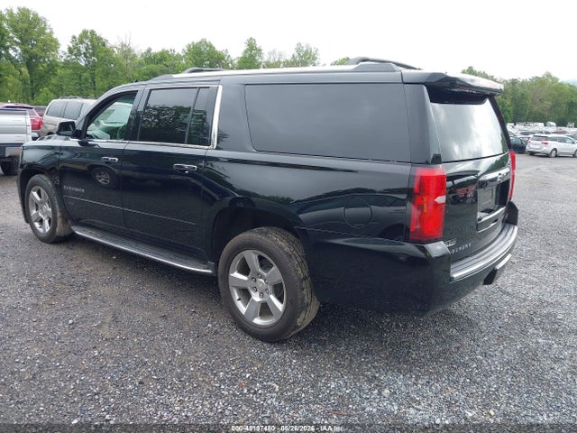 Chevrolet Suburban Premier