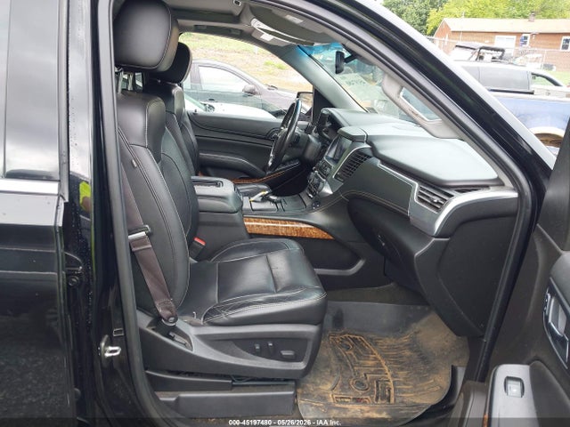 Chevrolet Suburban Premier