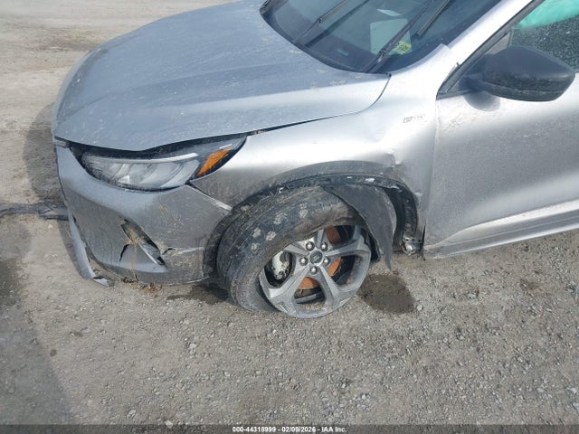 Ford Escape St-line