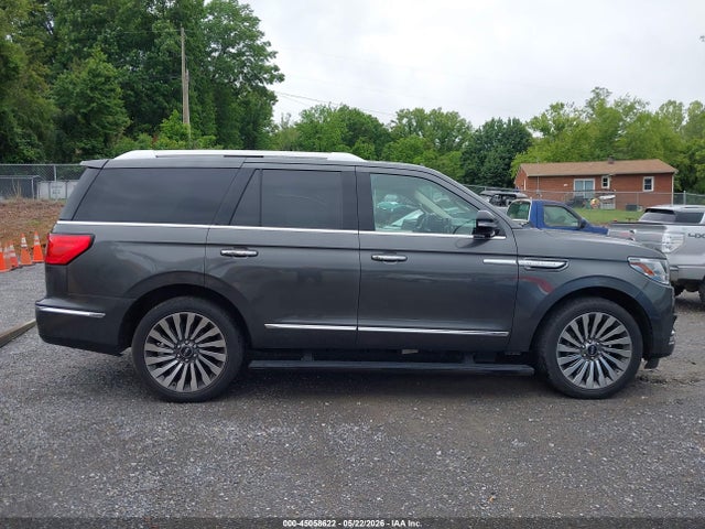 Lincoln Navigator Reserve