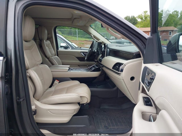 Lincoln Navigator Reserve