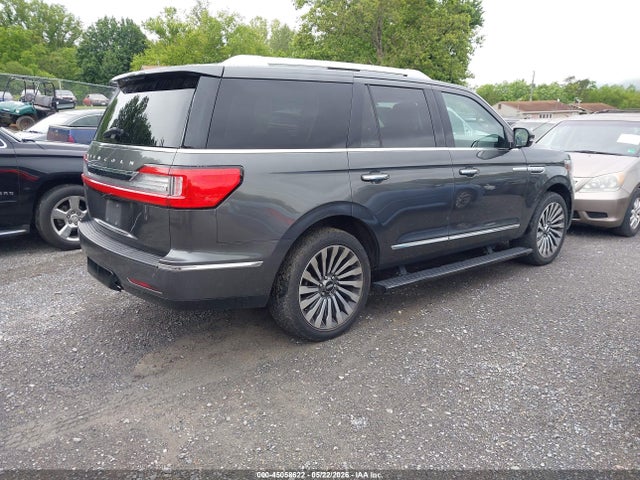 Lincoln Navigator Reserve