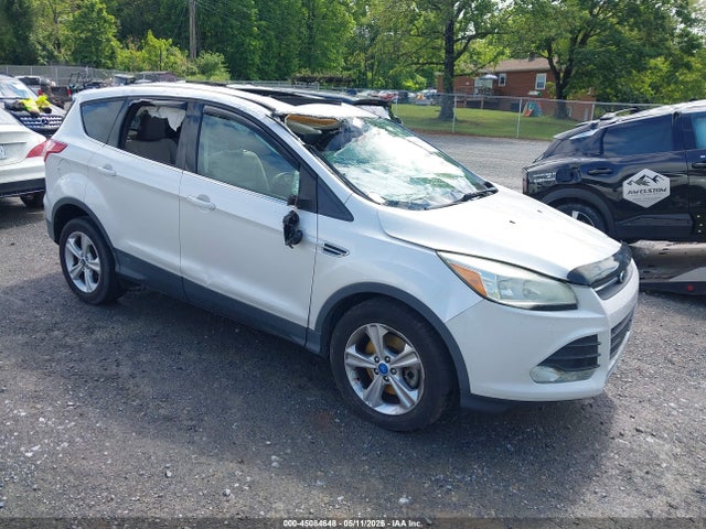 Salvage Ford Escape Image