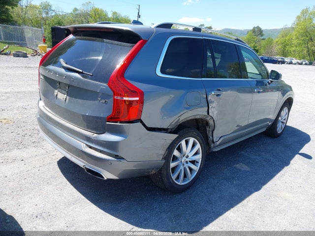 Volvo XC90 T6 Momentum