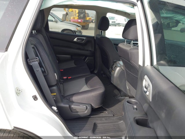 Nissan Pathfinder Sv 2wd