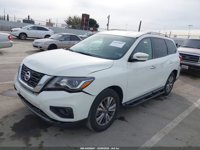 Nissan Pathfinder Sv 2wd