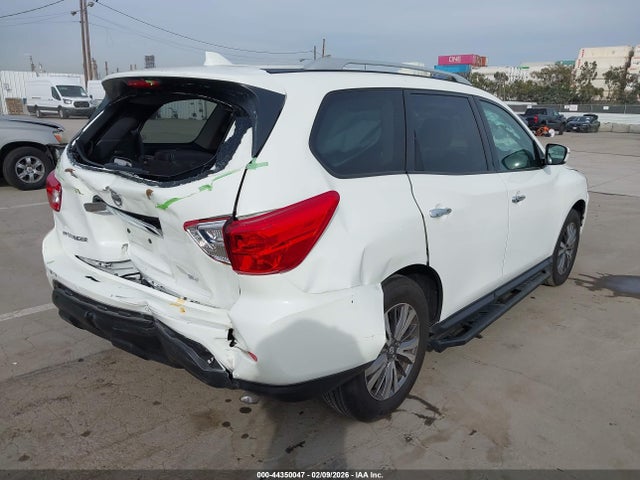 Nissan Pathfinder Sv 2wd
