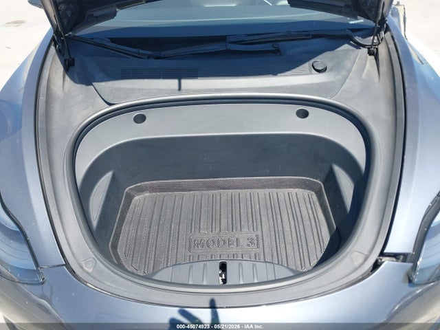 Tesla Model 3 Rear-wheel Drive