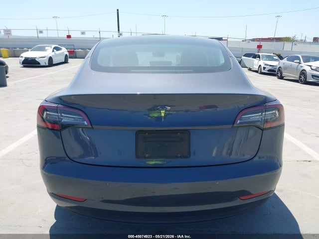 Tesla Model 3 Rear-wheel Drive