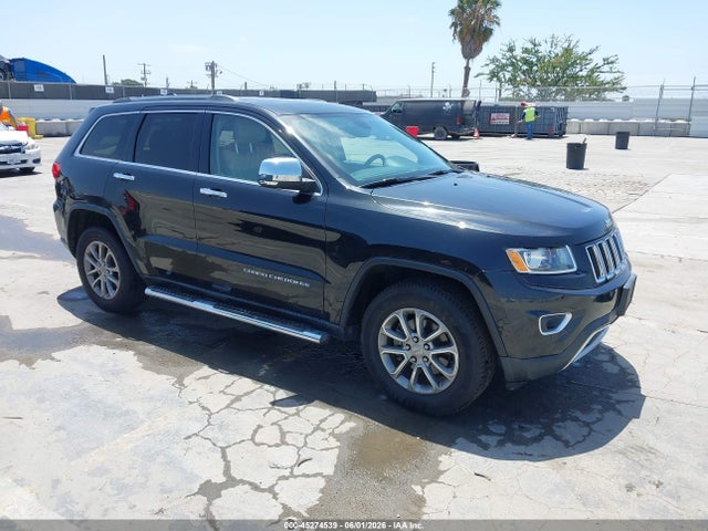 Salvage Jeep Grand Cherokee Image
