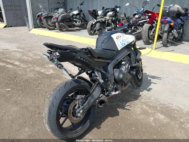 Yamaha Mt09 C