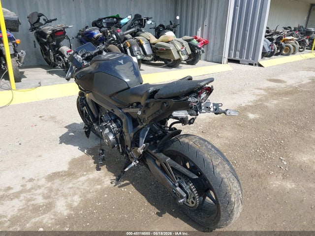 Yamaha Mt09 C