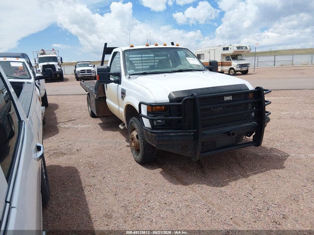 Salvage Ford F-350 Image