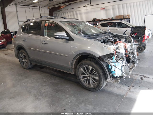 Salvage Toyota RAV4 Image