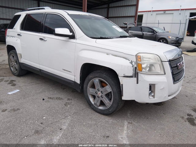 Salvage GMC Terrain Image