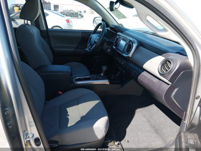 Toyota Tacoma Sr5 V6