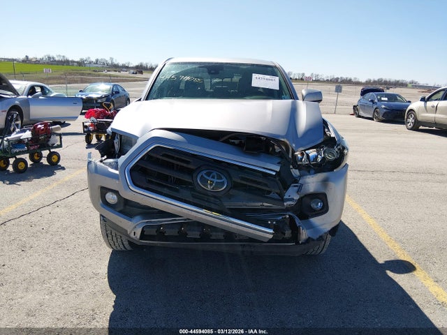 Toyota Tacoma Sr5 V6