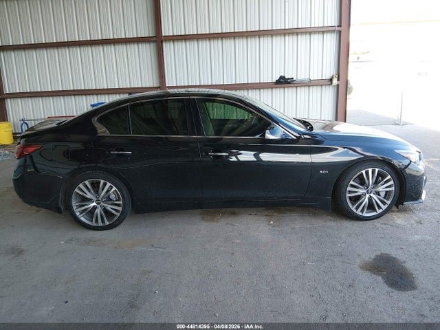 INFINITI Q50 3.0t Sport