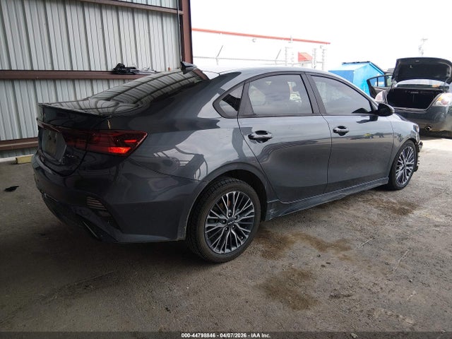 Kia Forte Gt-line