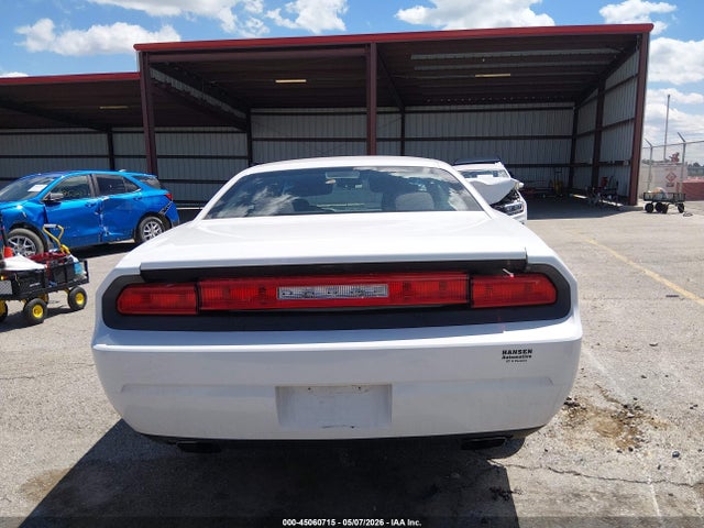 Dodge Challenger Sxt