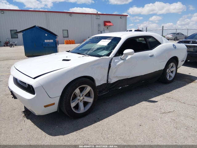 Dodge Challenger Sxt