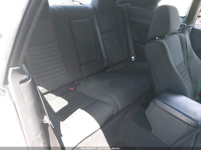 Dodge Challenger Sxt