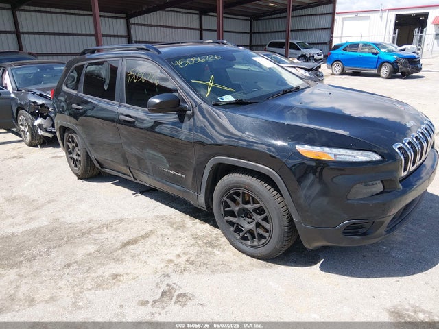 Salvage Jeep Cherokee Image